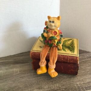 Vtg Orange Cat Figurine with Floral Accents